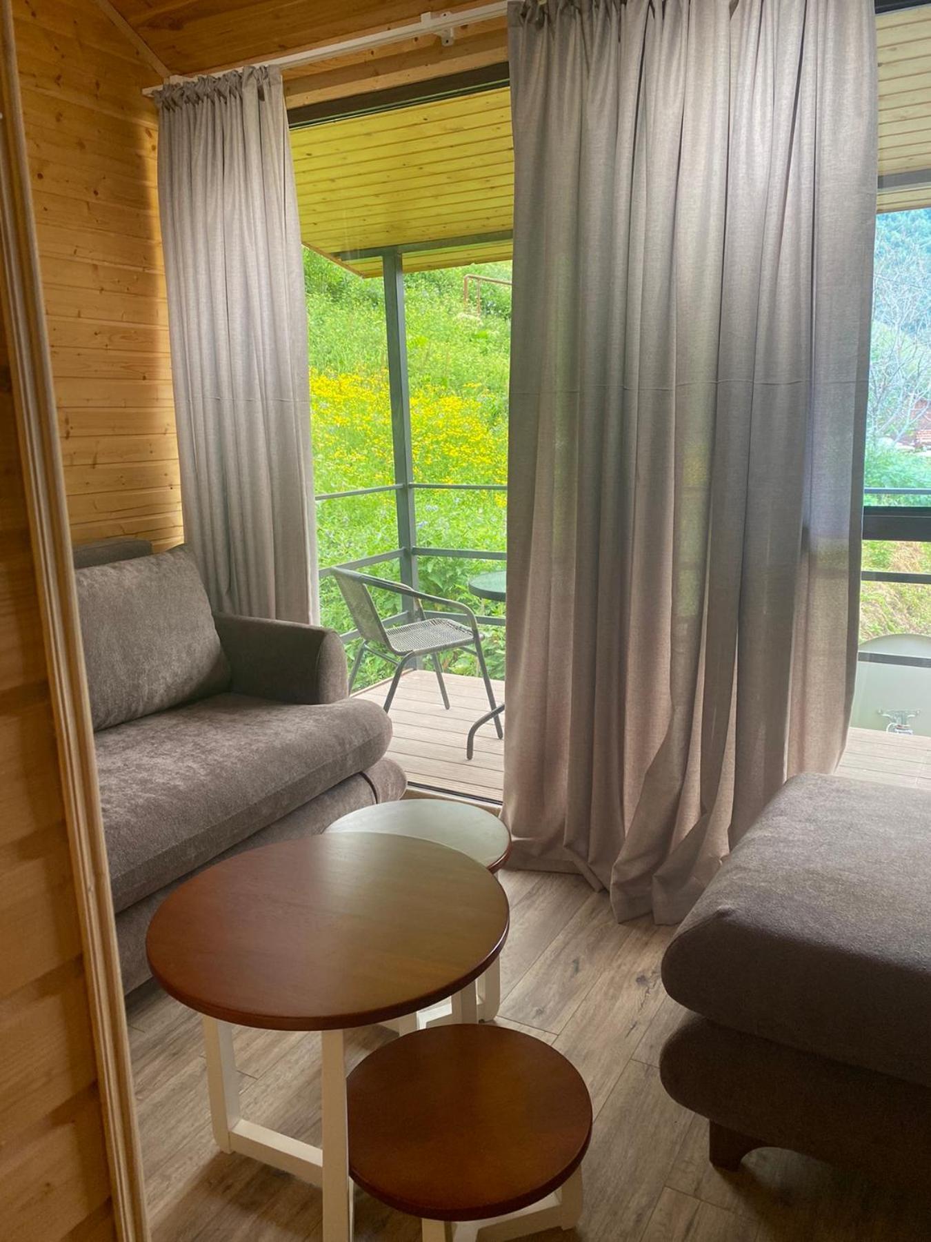 Metitsa Bed & Breakfast Джута Екстериор снимка