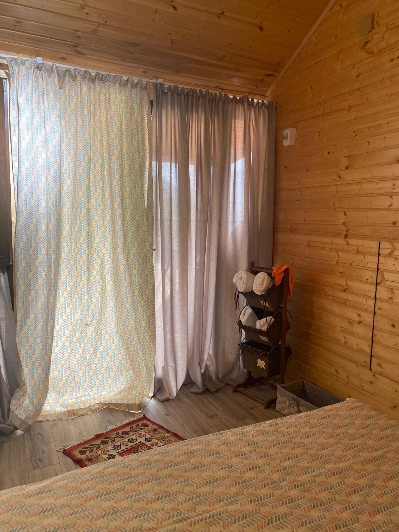 Metitsa Bed & Breakfast Джута Екстериор снимка