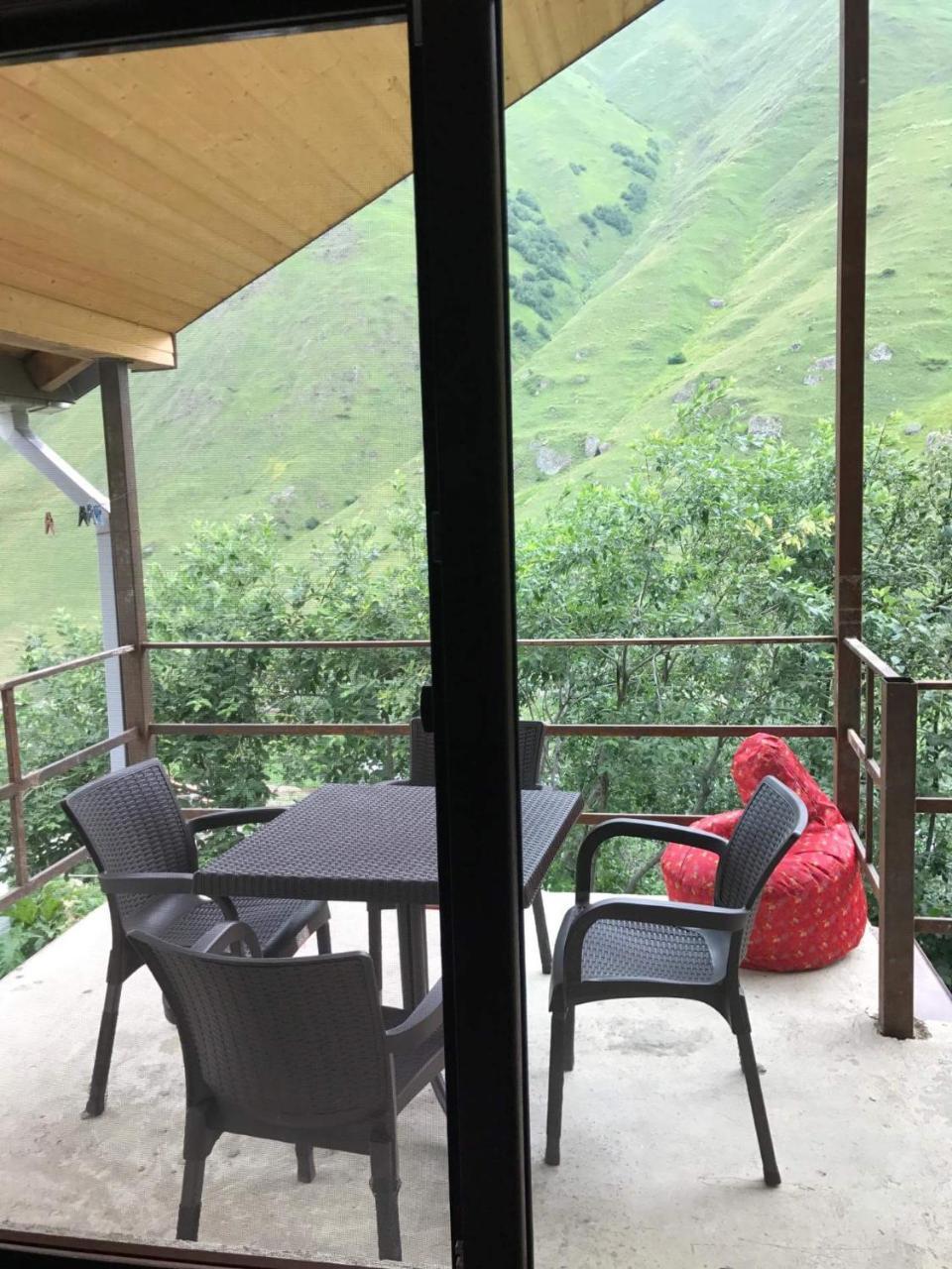 Metitsa Bed & Breakfast Джута Екстериор снимка