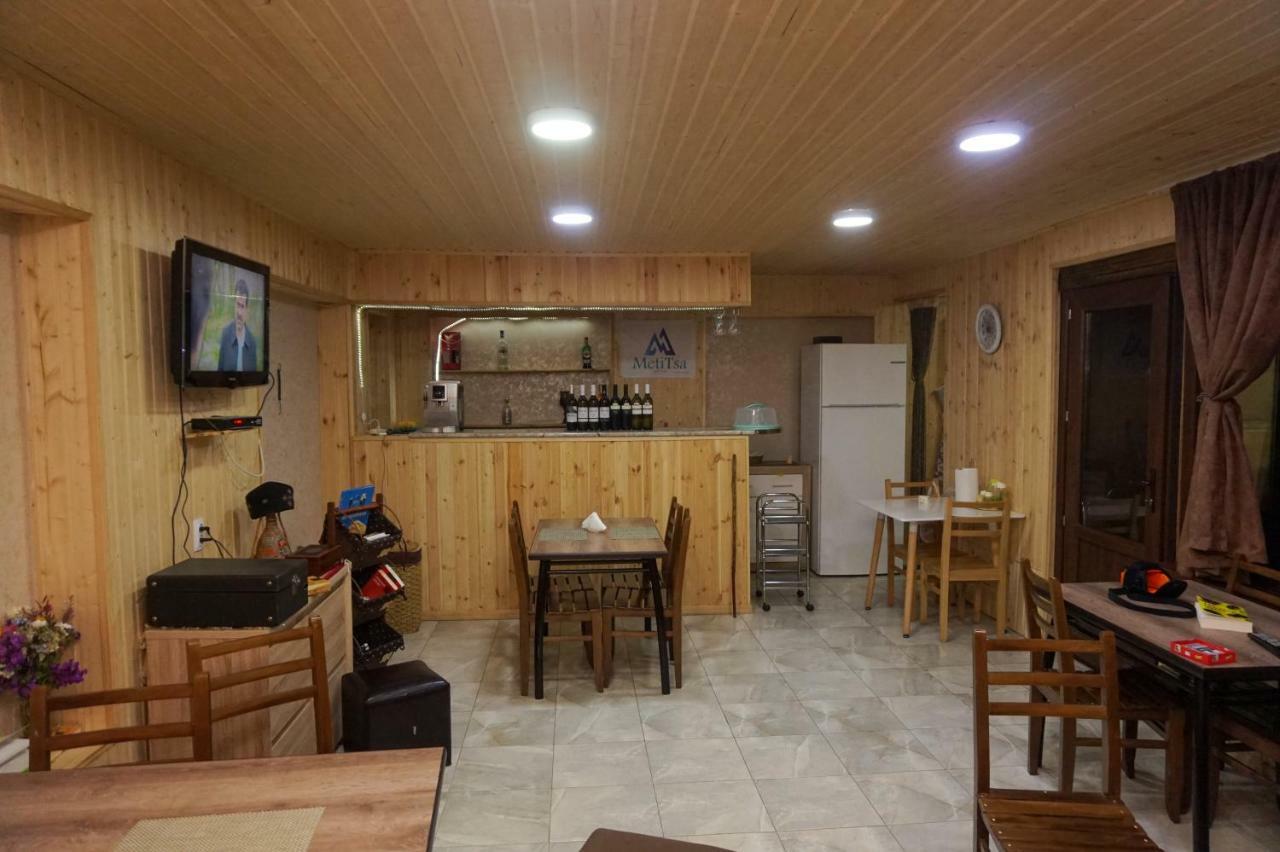 Metitsa Bed & Breakfast Джута Екстериор снимка
